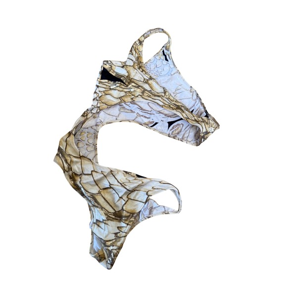 Roberto Cavalli Beachwear Just Cavalli one oiece animal print cut out - Picture 7 of 7